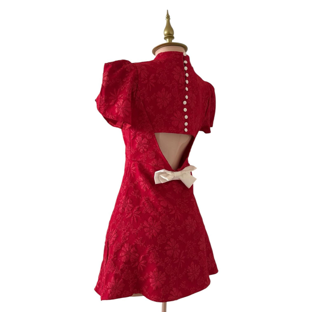 Vestido Rojo Elegante con Encaje Floral y Espalda Descubierta SHEIN - Talla M