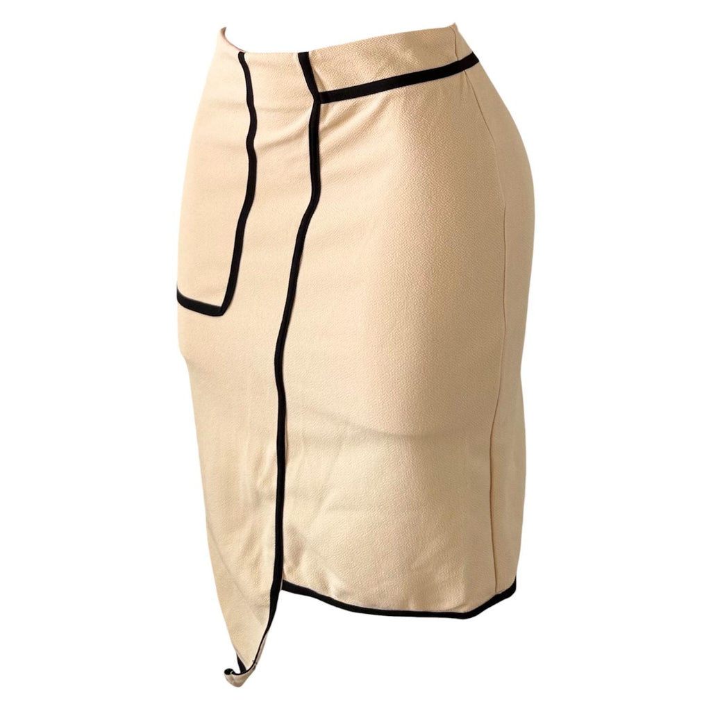 Falda Beige Elegante con Ribete Negro SHEIN - Talla M