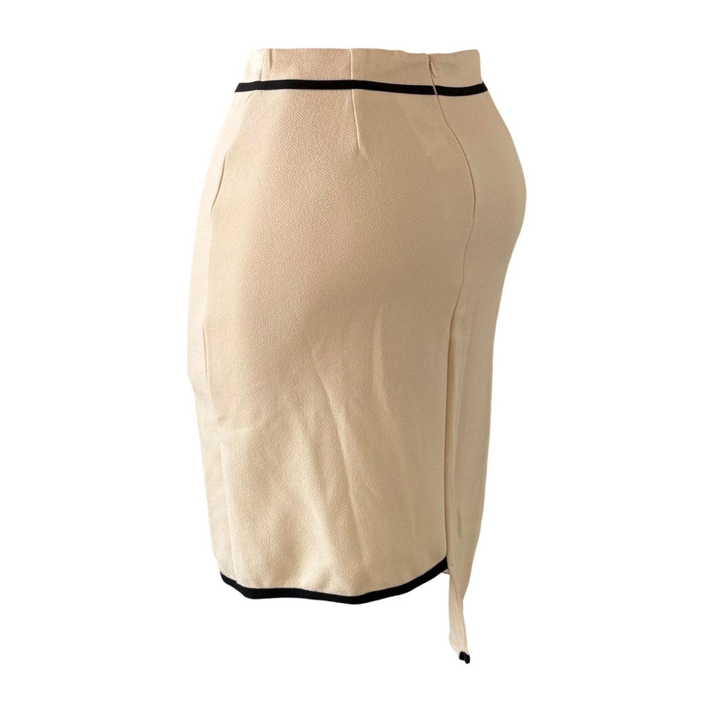 Falda Beige Elegante con Ribete Negro SHEIN - Talla M