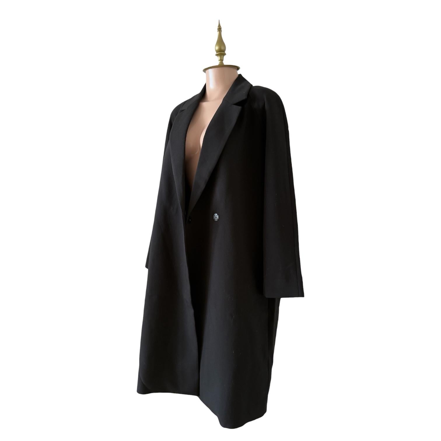 Abrigo Largo Negro Minimalista - H&M Talla M