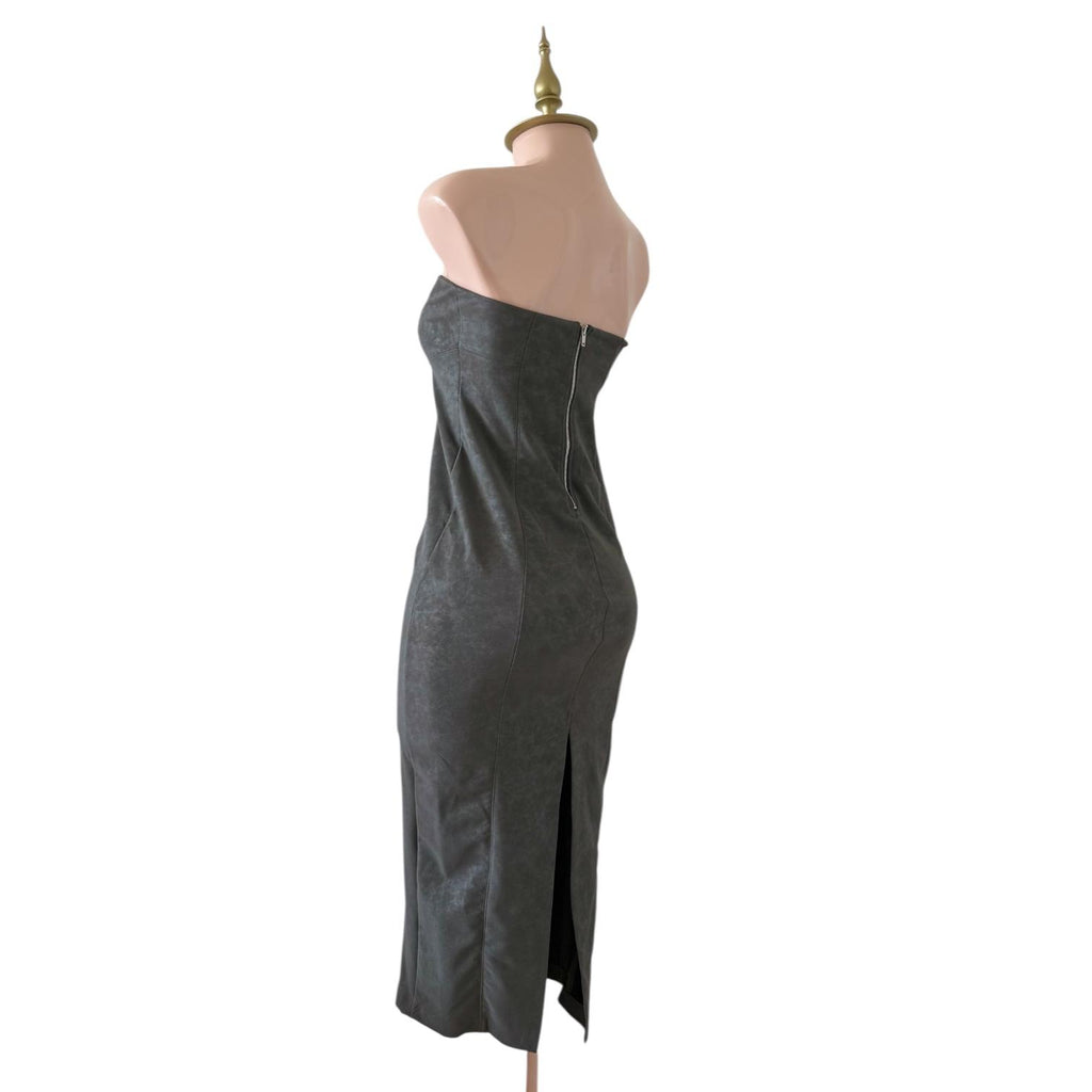 Vestido Gris Elegante Strapless Midi BERSHKA - Talla M