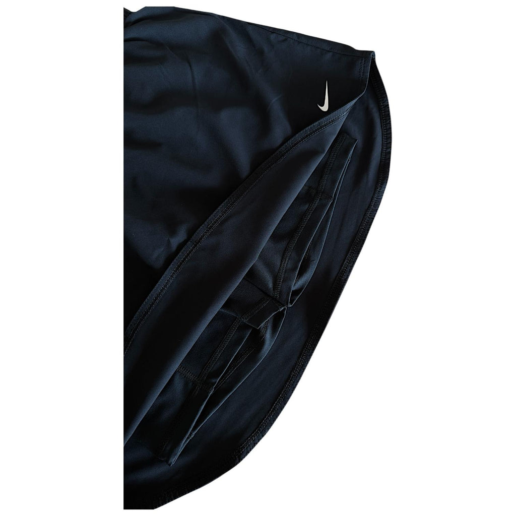 Falda-Short Deportivo Nike One Dri-FIT Ultra Skirt Negro con Short Integrado y Tecnología Dri-FIT - Talla S