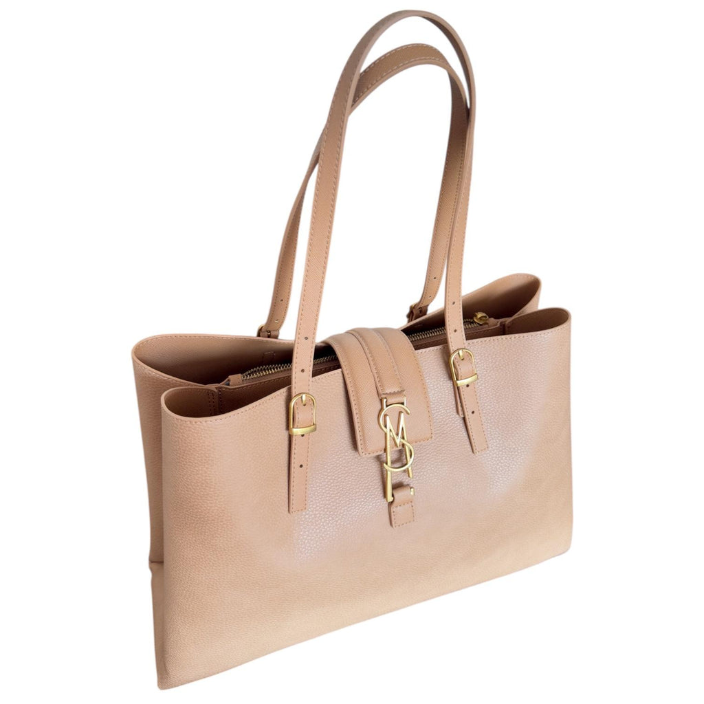 Tote Bag Camel con Logo SM Dorado y Cierre Decorativo Elegante STEVE MADDEN BKIKING-P